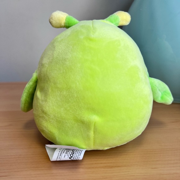 Pilar the Grasshopper Squishmallows Kellytoy NWOT from Costco box. - Picture 3 of 9